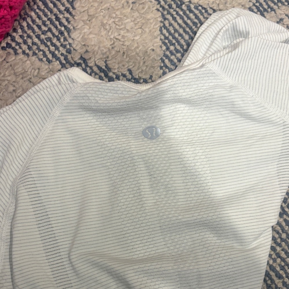 white lulu Long Sleeve Women's Top - Picture 3 of 3
